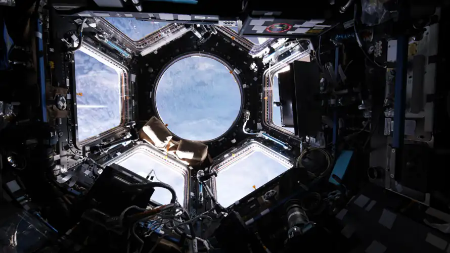 4k地球壁纸-电影 - 空间-行星「哲风壁纸」