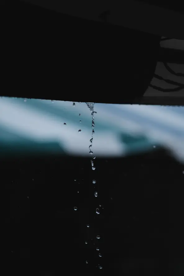 4k天空壁纸 - 挎包 - 放下 - 流体「哲风壁纸」