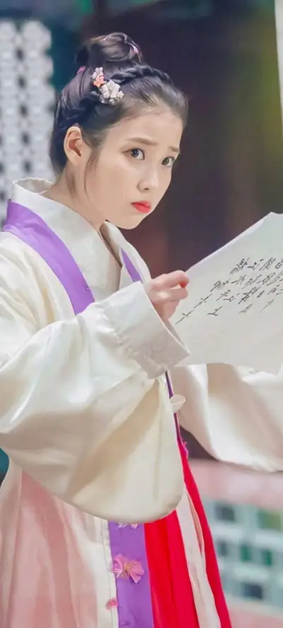 4kIU壁纸 - 女星 - 手机壁纸 - wallpaper「哲风壁纸」