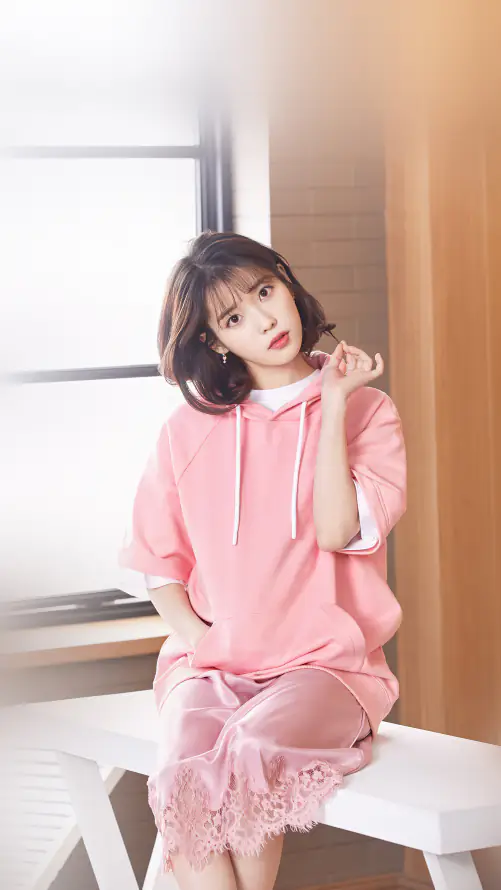 4kIU壁纸 - 韩国 - 手机壁纸 - wallpaper「哲风壁纸」