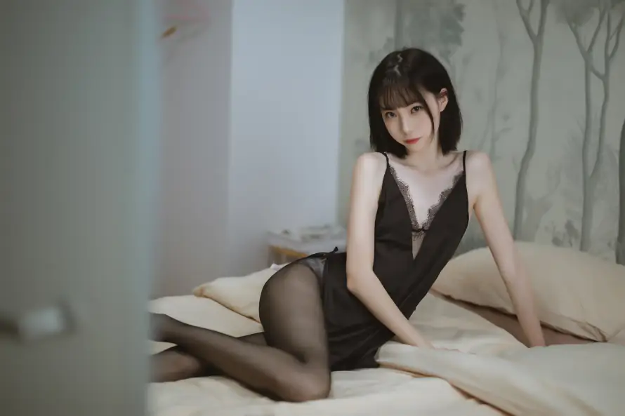 3k美女壁纸-张许岚LAN - 桌面-免费下载「哲风壁纸」