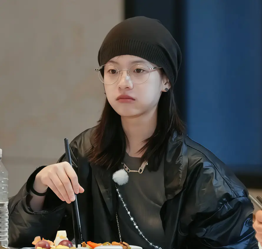 3k女演员壁纸-李庚希 - 桌面-免费下载「哲风壁纸」 3k女演员壁纸-李庚希 - 桌面-免费下载「哲风壁纸」