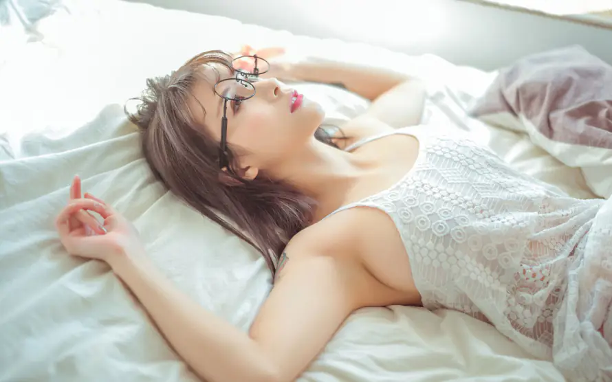2k真人壁纸-美女 - 桌面-免费下载「哲风壁纸」