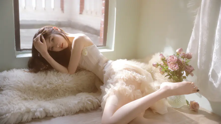 2k清纯壁纸-美女 - 桌面-免费下载「哲风壁纸」
