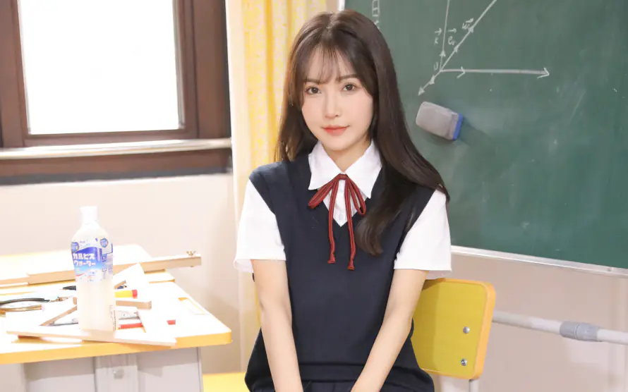 2k学姐壁纸-少女 - 桌面-免费下载「哲风壁纸」