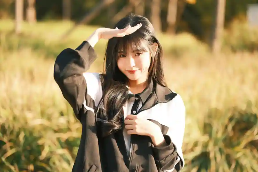 4k少女壁纸-自然 - 少女写真-户外背景「哲风壁纸」