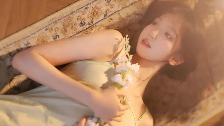 5k少女壁纸-浪漫 - 美女-花朵「哲风壁纸」