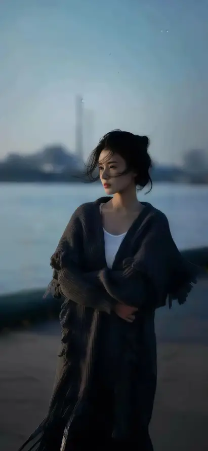4k美女壁纸 - 氛围感 - 人物写真 - 户外场景「哲风壁纸」
