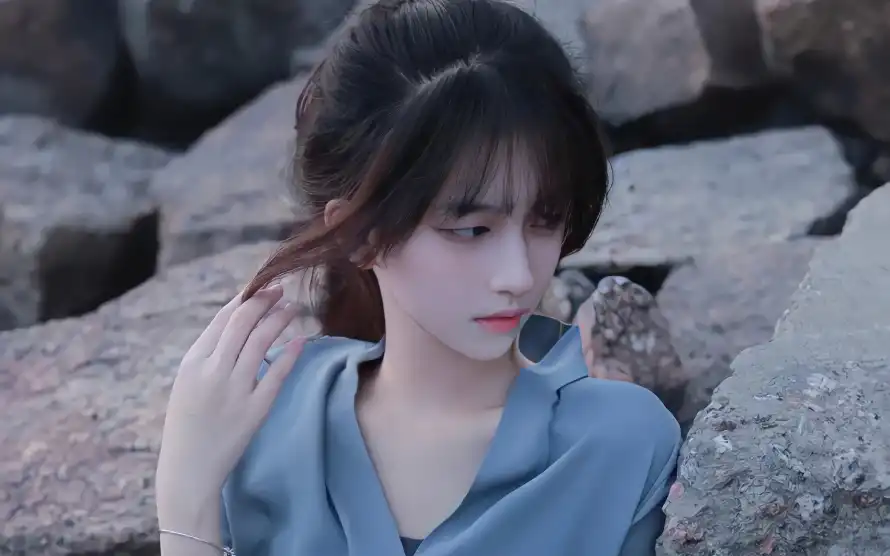 4k女子壁纸-美人 - 背景-蓝色衣衫「哲风壁纸」