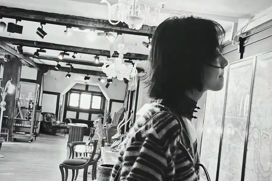 4k演员壁纸-酷 - 黑白-李庚希「哲风壁纸」