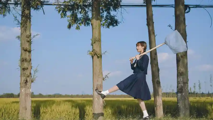 2k少女壁纸-田野 - 青春-夏日时光「哲风壁纸」