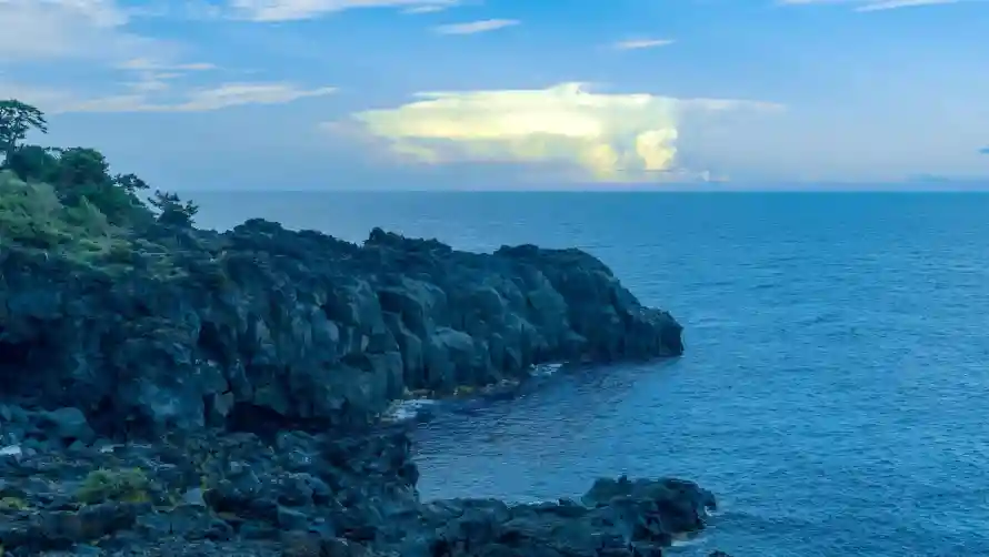 2k自然壁纸-风景 - 岩石海岸-暮色海洋「哲风壁纸」