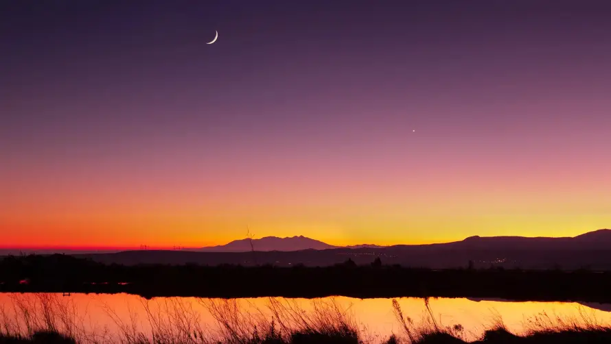 2k夕阳壁纸-自然 - 夕阳风景-暮色山脉「哲风壁纸」