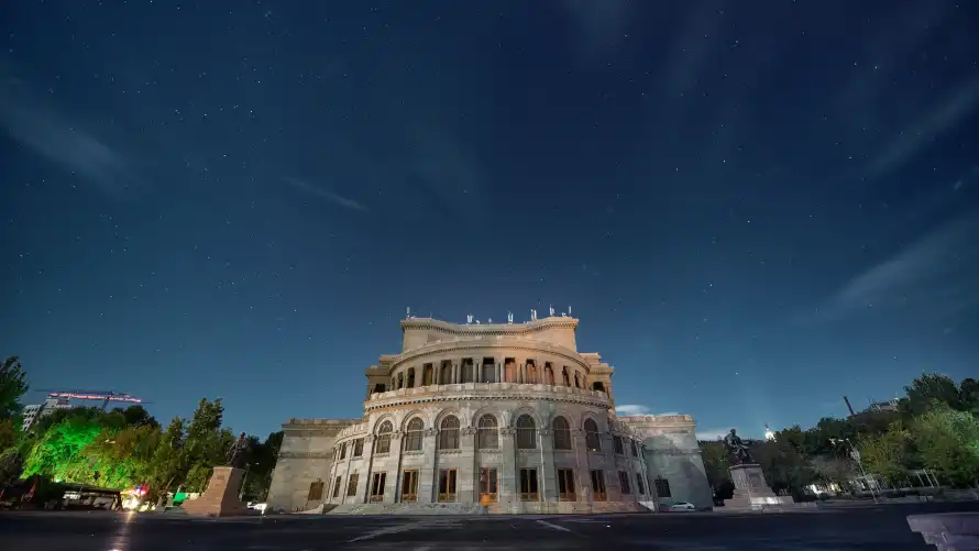 4k自然壁纸-风景 - 城市夜景-夜晚建筑「哲风壁纸」