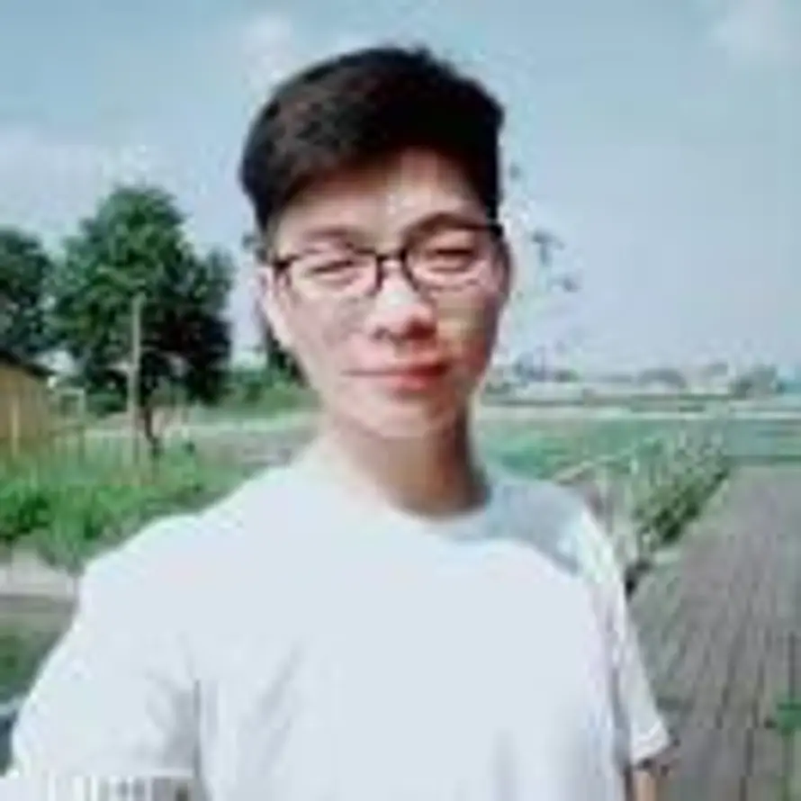 欣欣向荣的头像