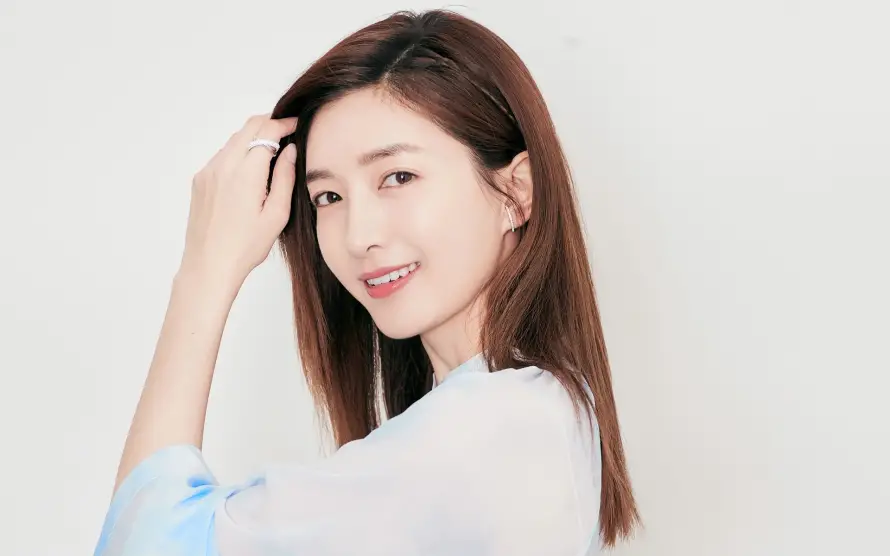 2k美人壁纸-美艳 - 江疏影-女神摄影「哲风壁纸」