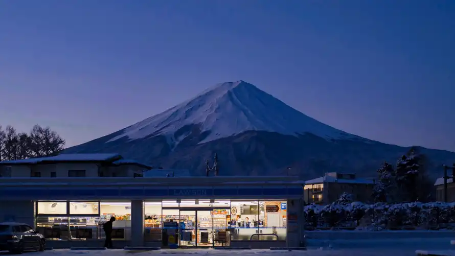 8k日系壁纸-街景 - 雪夜-便利店「哲风壁纸」