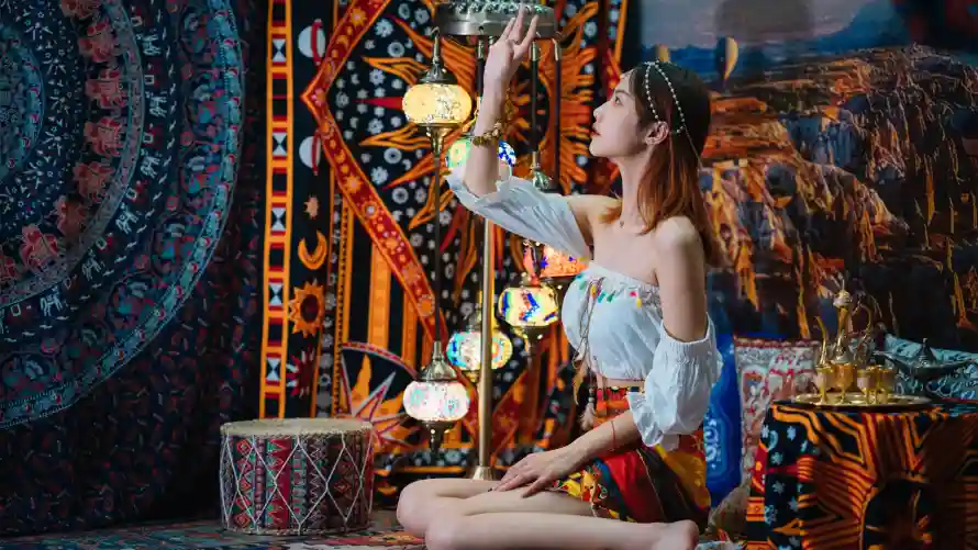 2k美女壁纸-艺术 - 中东元素-异域风情「哲风壁纸」