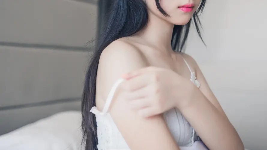 4k可爱壁纸-美女 - 卧室背景-可爱少女「哲风壁纸」