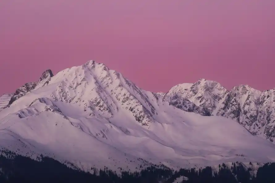 5k天空壁纸-粉色 - 雪山-雪景「哲风壁纸」
