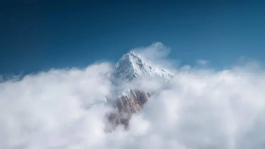 4k云海景观壁纸-大山风光 - 山顶云雾-高山美景「哲风壁纸」