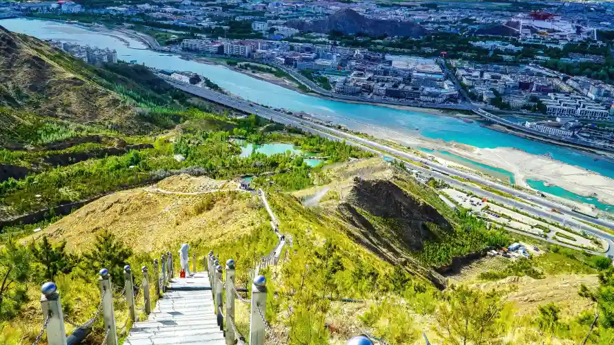 3k山川壁纸-拉萨 - 步道-河流「哲风壁纸」