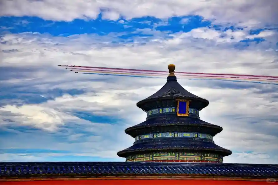 4k天坛壁纸 - 天空 - 彩烟 - 阅兵「哲风壁纸」