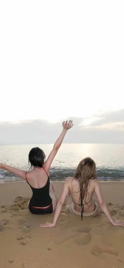 4k大海壁纸 - 沙滩 - 泳衣 - 海滩「哲风壁纸」