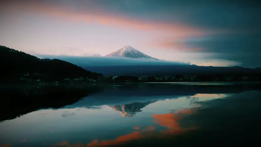 4k云彩壁纸-天空 - 湖泊-黄昏「哲风壁纸」