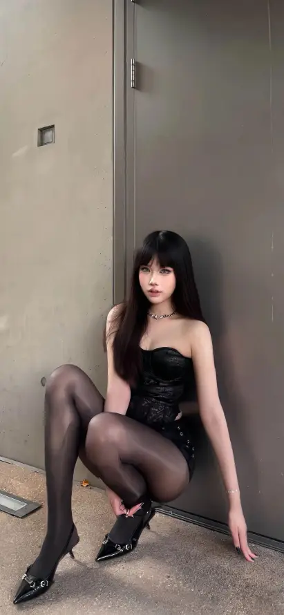 4k性感壁纸 - 黑丝 - 高跟鞋 - 手机壁纸「哲风壁纸」