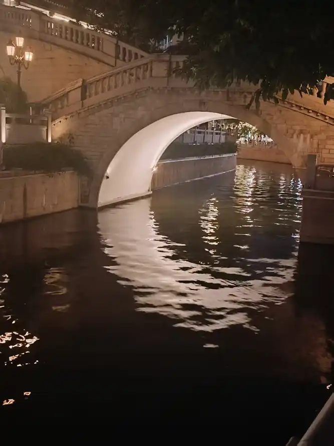 4k倒影壁纸 - 夜景 - 广州 - 桥梁「哲风壁纸」