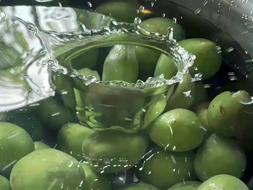 2k果实壁纸-水滴 - 水花-青枣「哲风壁纸」
