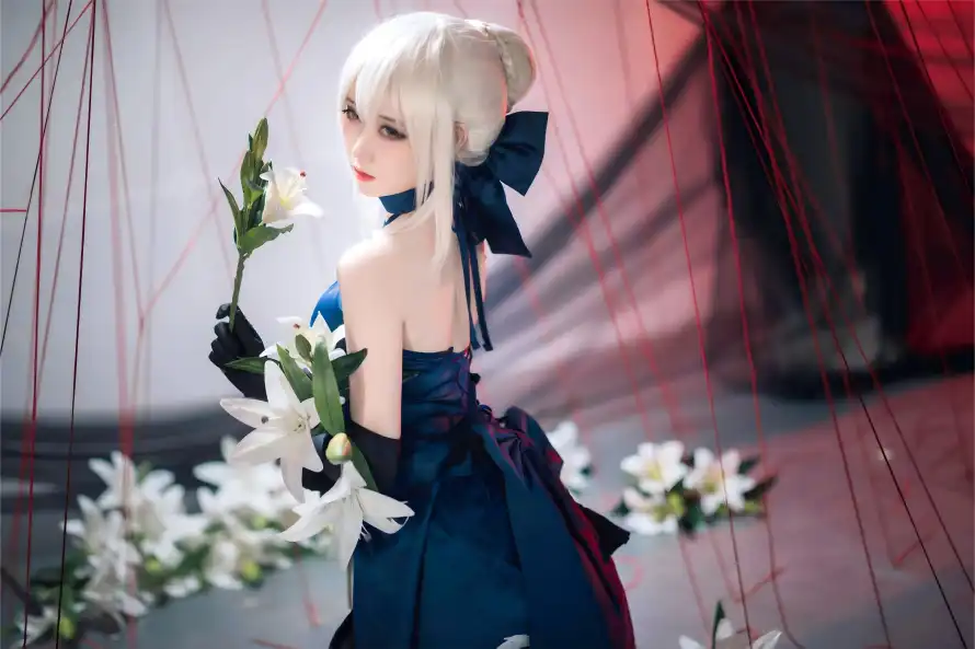 5k白发壁纸-白花 - 美女-cos「哲风壁纸」