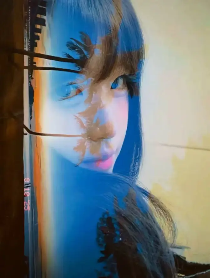 4k美女壁纸 - 自拍 - 蓝调 - 长发「哲风壁纸」