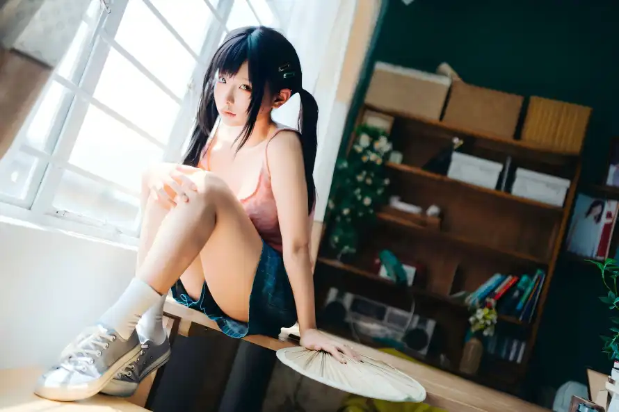 5k写真壁纸-室内 - 少女-穿搭「哲风壁纸」