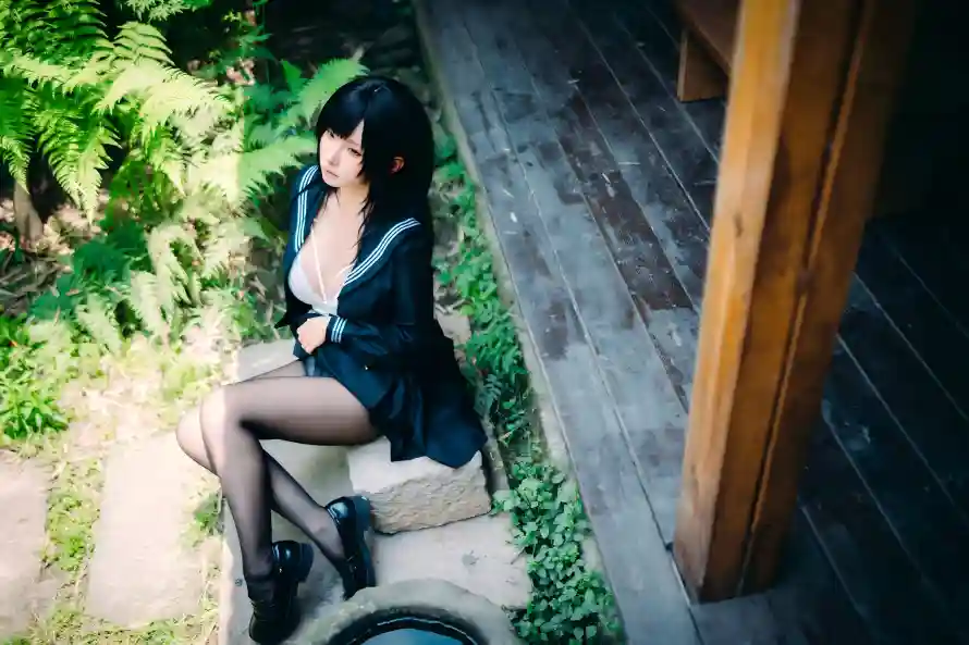 5k写真壁纸-户外 - 短裙-美女「哲风壁纸」