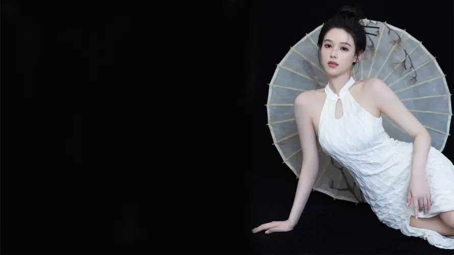 2k优雅壁纸-古典 - 美女-黑色「哲风壁纸」