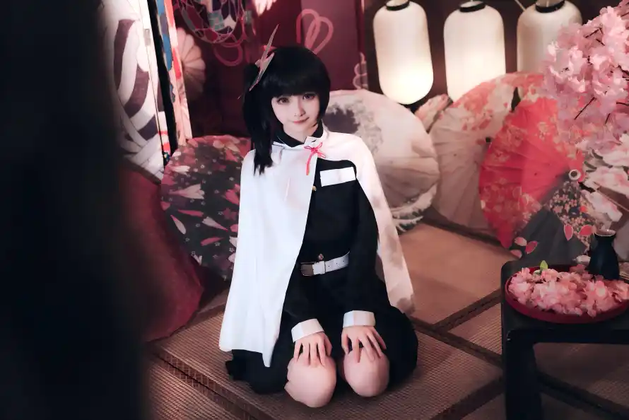 11k樱花壁纸-队服 - cos-香奈乎「哲风壁纸」