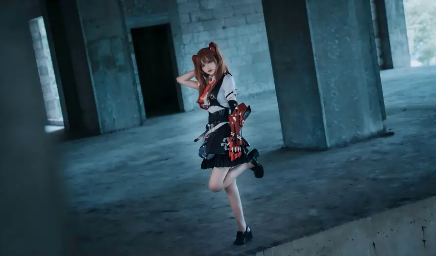 11k短裙壁纸-红衣 - cos-明月香「哲风壁纸」