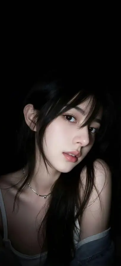 4k吊带壁纸 - 暗色 - 美女 - 迷人「哲风壁纸」