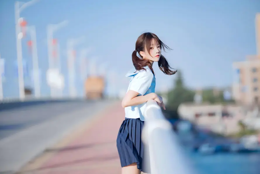 8k校服壁纸-桥 - 蓝天-街拍「哲风壁纸」