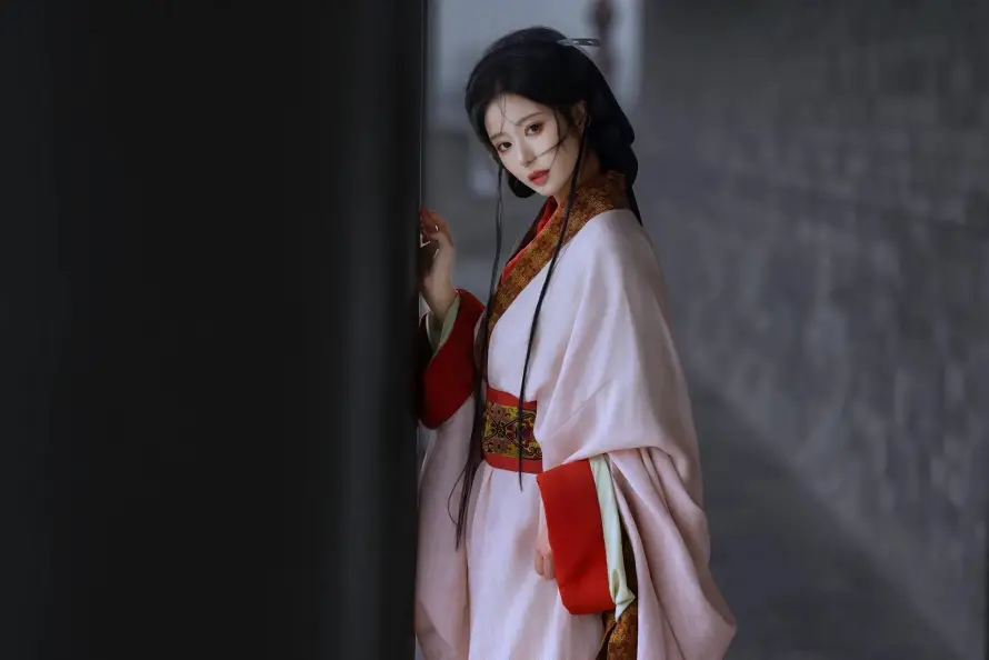 2k人物壁纸-侧身 - 古典-古装「哲风壁纸」