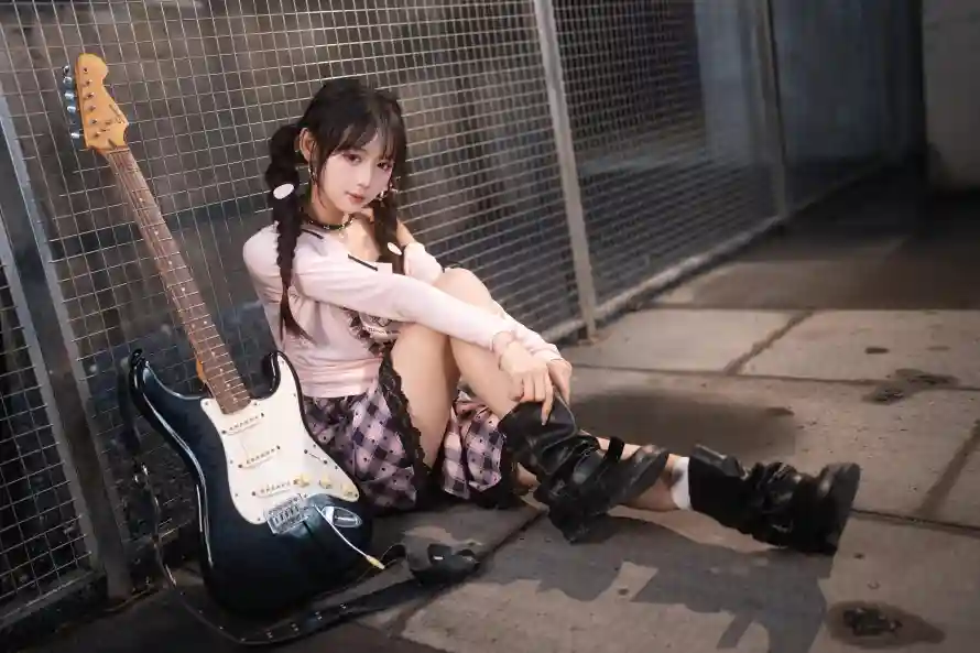 7k壁纸壁纸-美女 - 暗黑系-格子裙「哲风壁纸」