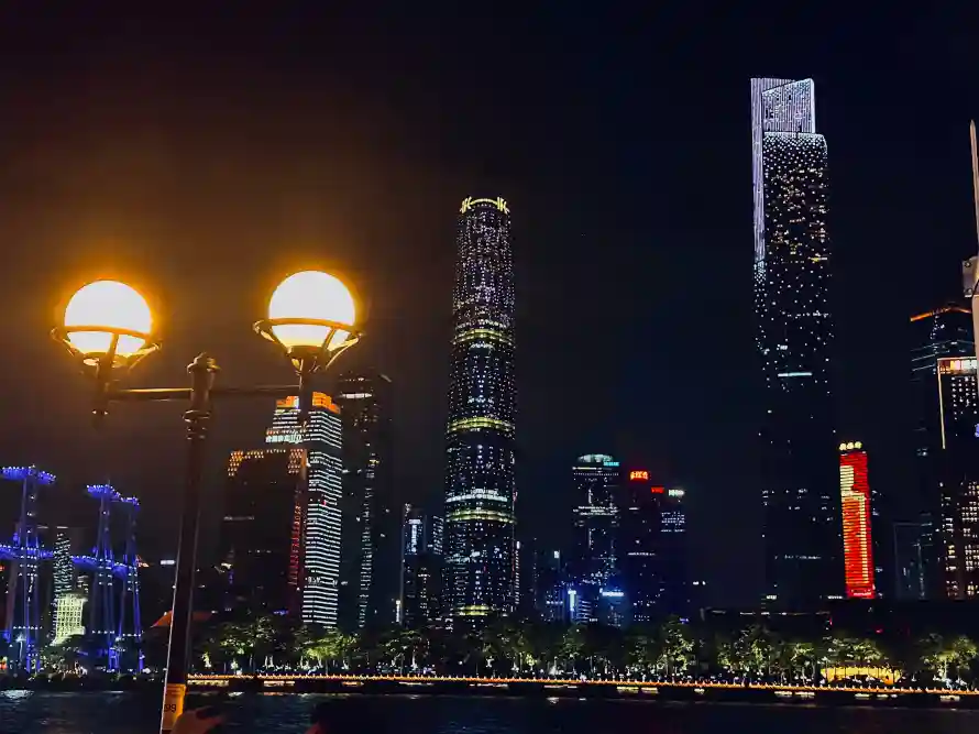 3k夜晚壁纸-广州 - 建筑-灯光「哲风壁纸」