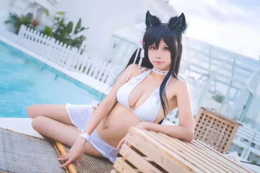 10k泳池壁纸-泳装 - 猫耳-绿植「哲风壁纸」
