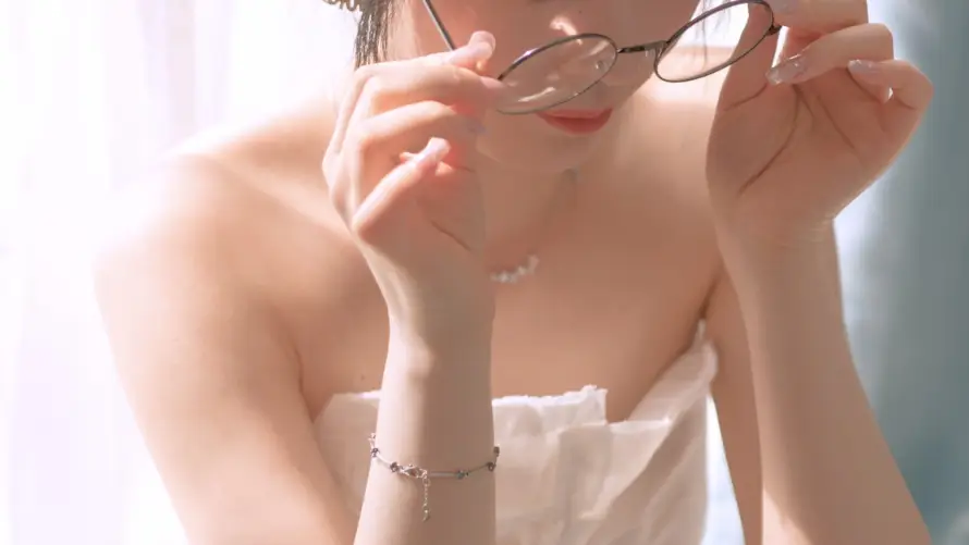 2k优雅壁纸-手链 - 清新-温婉「哲风壁纸」