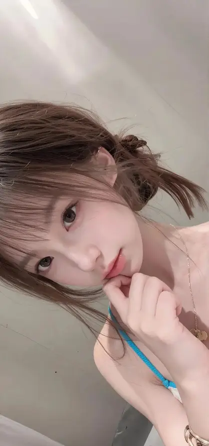 4k女生壁纸 - 手链 - 深景 - 甜美「哲风壁纸」
