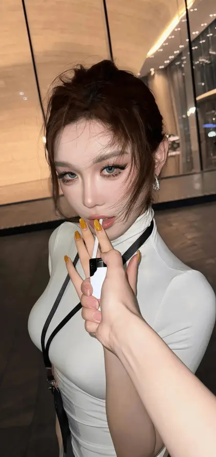 4k女性壁纸 - 妆容 - 时尚 - 气质「哲风壁纸」
