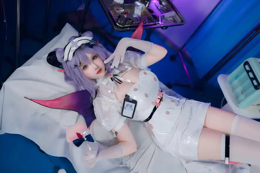 5k手套壁纸-美女 - cos-护士装「哲风壁纸」