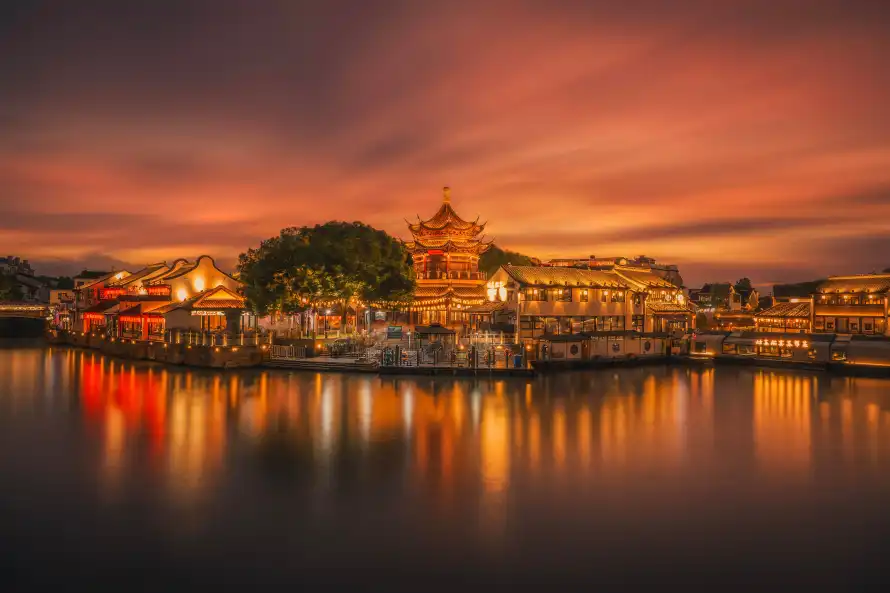 6k倒影壁纸-古城 - 壁纸-夜景「哲风壁纸」